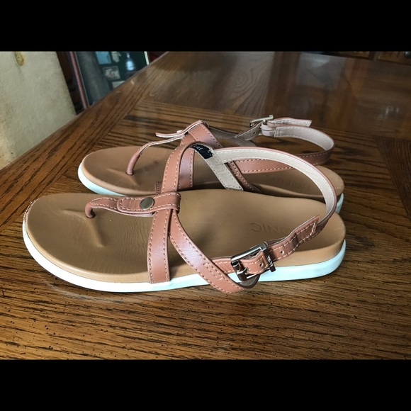 Vionic Sandals - Picture 5 of 8